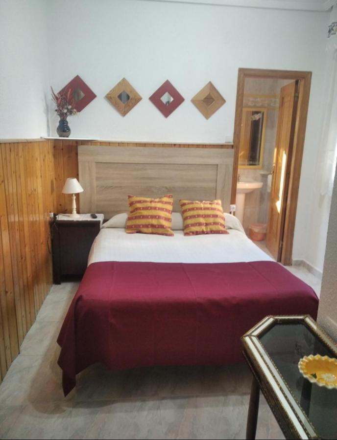 Casa Hostal Olga - Castilla Y Leon Cofinal ภายนอก รูปภาพ